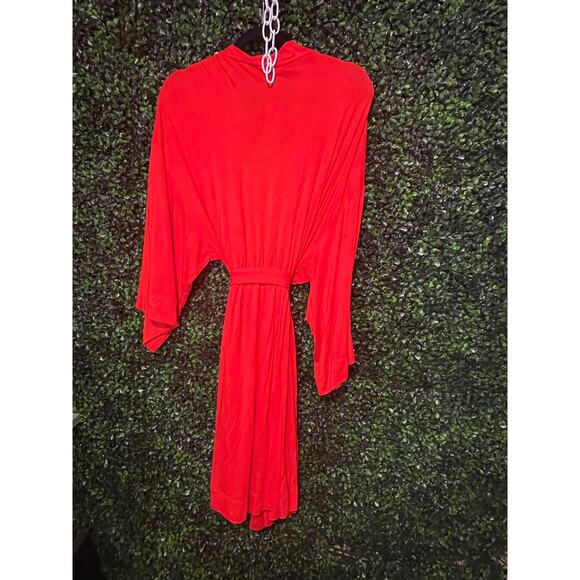 Soma Super Soft Red Robe NWT - Picture 2 of 4